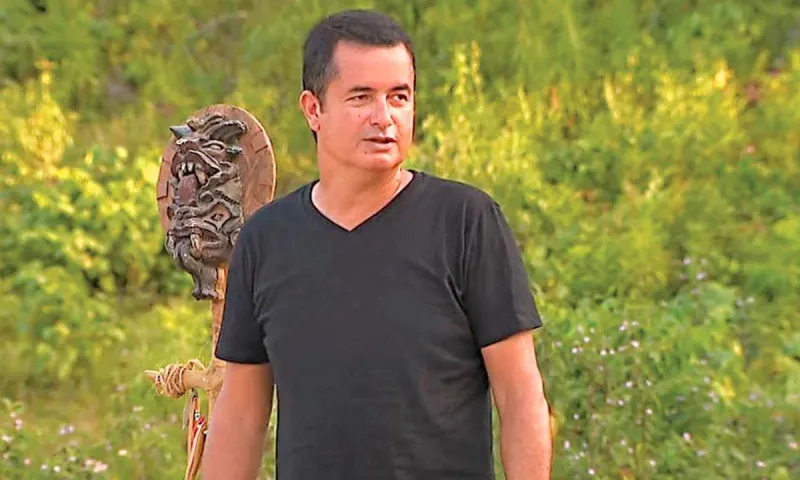 Ατζούν: Τινάζεται στον αέρα η νέα του παραγωγή για τον ΣΚΑΪ