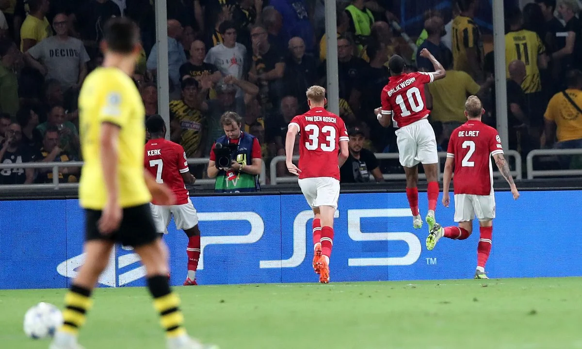 Το όνειρο των ομίλων του Champions League έσβησε για την ΑΕΚ, καθώς το 1-1, στην ΟΠΑΠ Arena, έδωσε την πρόκριση στους Βέλγους.