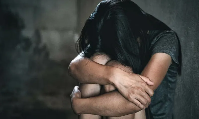Ρόδος: Έξι χρόνια τη βίαζε ο πεθερός της - Απίστευτο πότε καταγγέλει ότι την παρενόχλησε πρώτη φορά - Τι είπε ο άντρας της