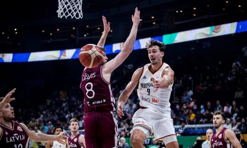 Γερμανία - Λετονία 81-79: Με φοβερούς Βάγκνερ οι Γερμανοί στους «4»! - Έχασε το τελευταίο σουτ ο Μπέρτανς
