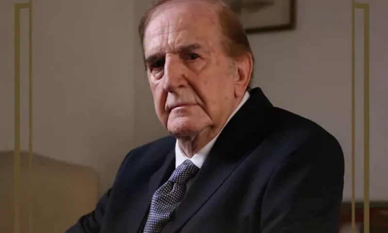 Οι Πάνθεοι επόμενα επεισόδια: Νεκρός ο Βλάσης - Αποκηρύσσει τη νεκρή γυναίκα του πριν πεθάνει