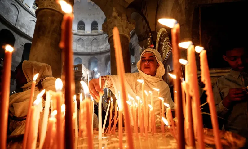 Γαλλία: Το ραδιόφωνο αρνείται να παίξει μια διαφήμιση με τη λέξη «Χριστιανός»