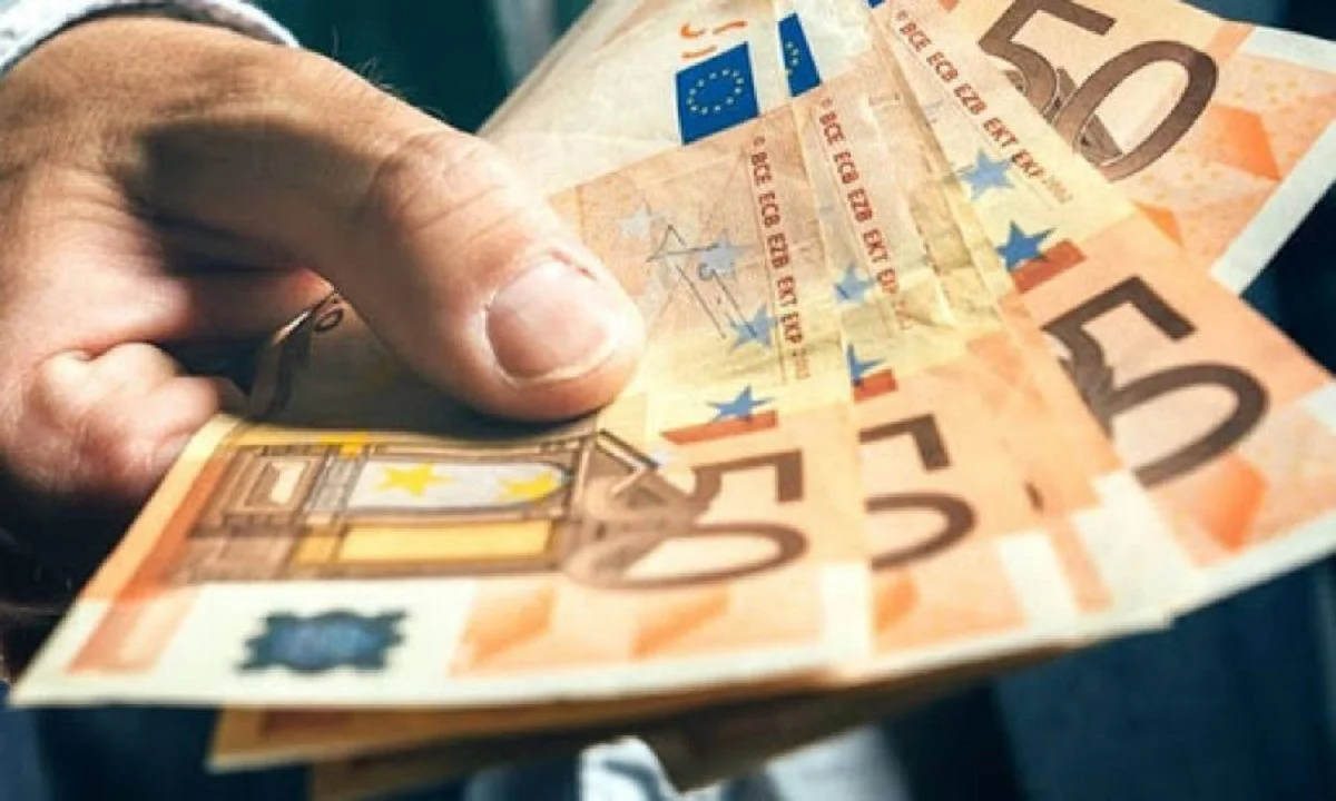 Συνταξιούχοι: πόσο αυξάνονται οι συντάξεις αλλά και το ποιοι θα πάρουν επίδομα σύμφωνα με τα όσα ανακοίνωσε ο πρωθυπουργός στη ΔΕΘ.
