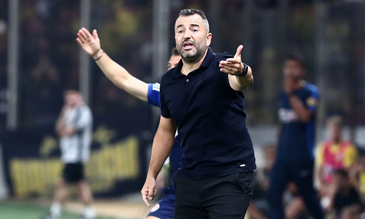 Ντιέγκο Μαρτίνεθ: Ο Ολυμπιακός έχει βρει προπονητή που προσαρμόζεται όχι μόνο ανά παιχνίδι, αλλά ανά καταστάσεις μέσα στο ματς.