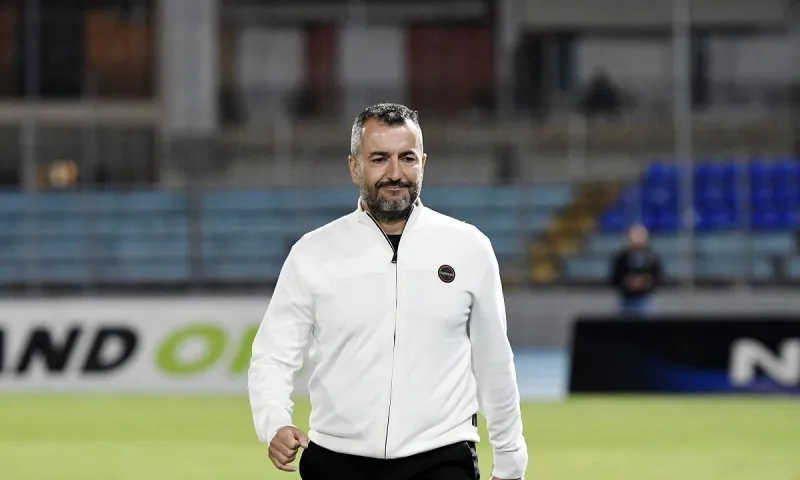 «Πονοκέφαλος» για Μαρτίνεθ το αμυντικό δίδυμο