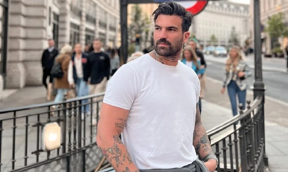 Δημήτρης Αλεξάνδρου: Αυτός είναι ο δημοσιογράφος που ενεπλάκη σε τηλεφωνικό καβγά, κατά τη διάρκεια του οποίου δέχτηκε απειλές