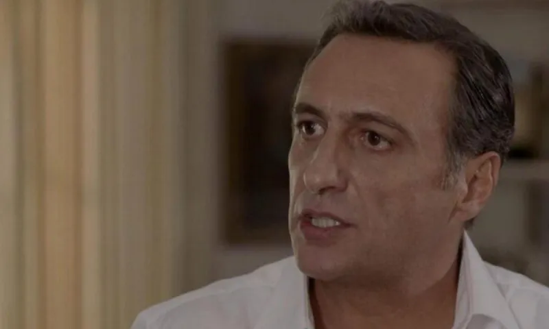 Ο παράδεισος των κυριών επόμενα επεισόδια: Ο Απόστολος προσπαθεί να βάλει τέλος στον Χρήστο για τον φόνο