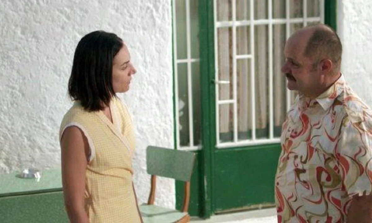 Η παραλία επόμενα επεισόδια: Όλες οι συγκλονιστικές εξελίξεις από τη νέα δραματική σειρά της ΕΡΤ, Η παραλία.