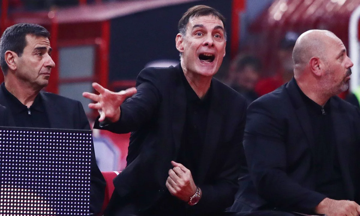 Ο Αναστάσης σχολίασε και τον Παναθηναϊκό και τον Ολυμπιακό. Μάλιστα αυτή τη φορά εστίασε αρκετά και στον Γιώργο Μπαρτζώκα.