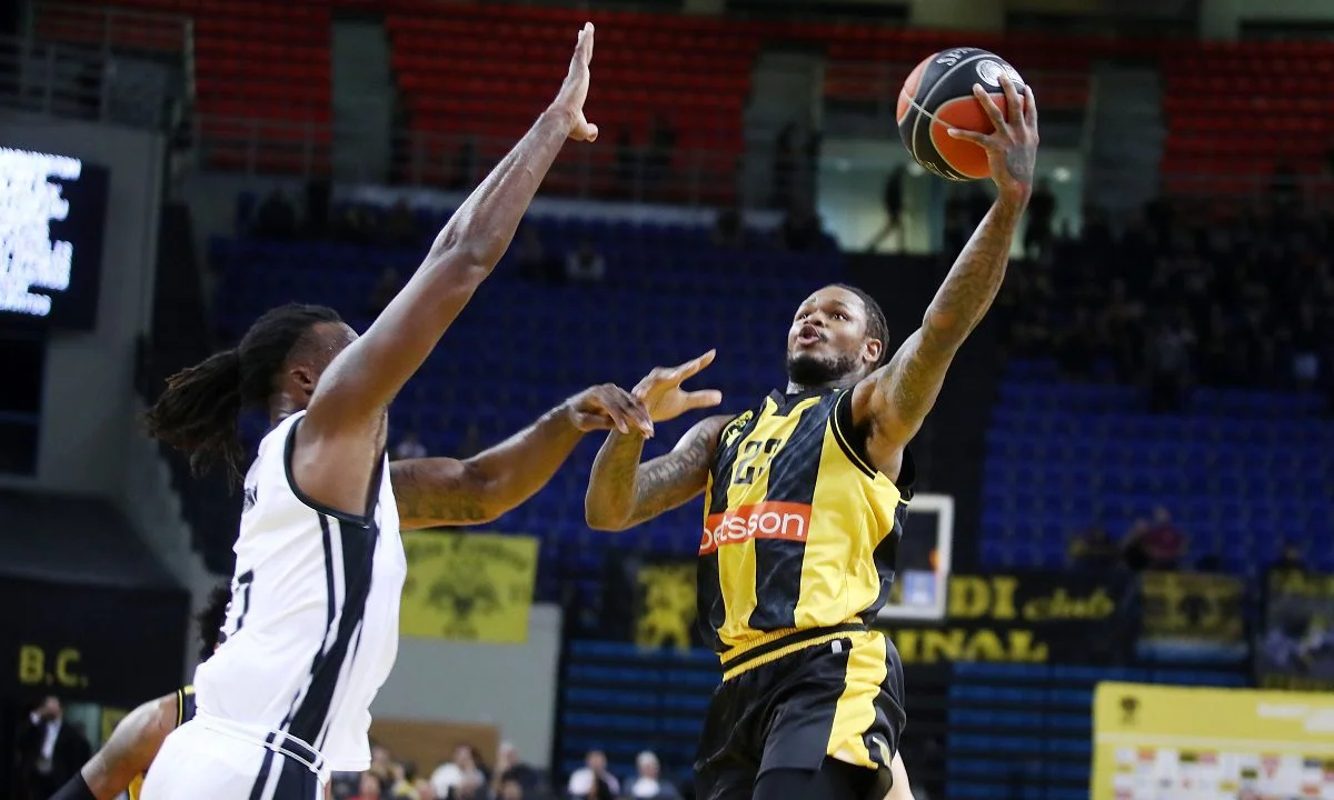 Πώς διαμορφώθηκε η βαθμολογία στην Basket League μετά τις νίκες των ΠΑΟΚ και ΑΕΚ Περιστερίου και Απόλλωνα αντίστοιχα, για την 3η αγωνιστική.
