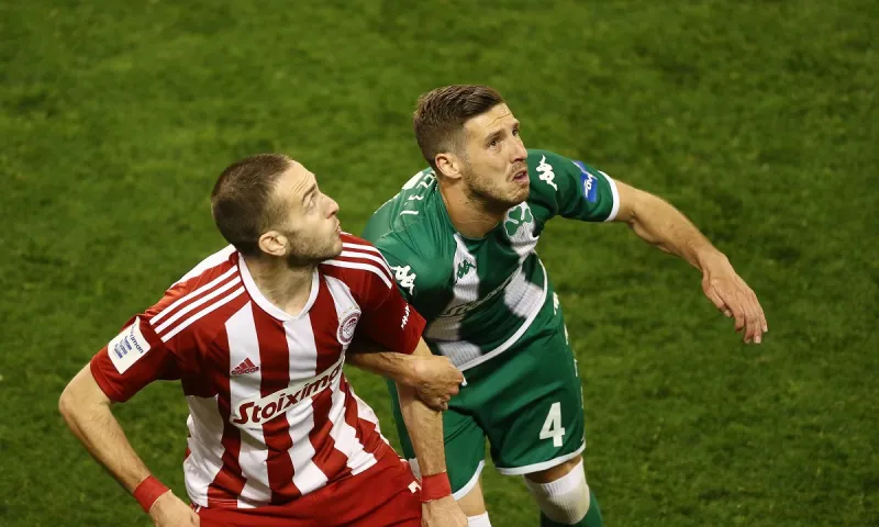 H δράση της Κυριακής στη Super League με ενισχυμένες αποδόσεις