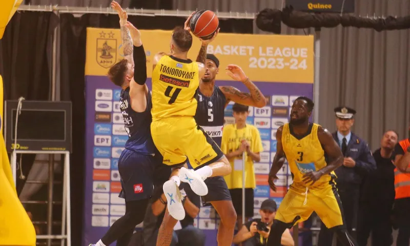 Basket League: Ο σούπερ Τολιόπουλος γλίτωσε τον Άρη από τη «βόμβα» της Καρδίτσας - Αποτελέσματα, βαθμολογία