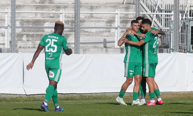Super League 2: Ποιος θα φρενάρει τον Λεβαδειακό του Κομπότη;