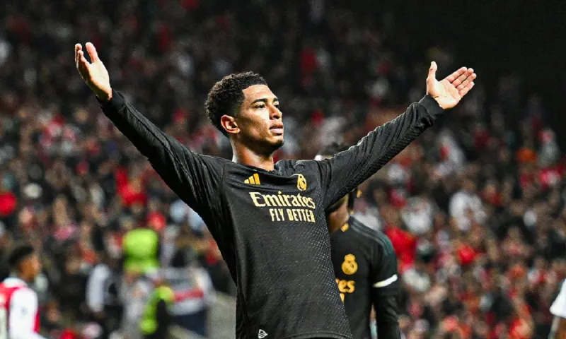 Champions League: Μάντσεστερ Γιουνάιτεντ και Άρσεναλ κέρδισαν σε «θρίλερ» - Νίκες για Ρεάλ, Νάπολι και Μπάγερν (vids)