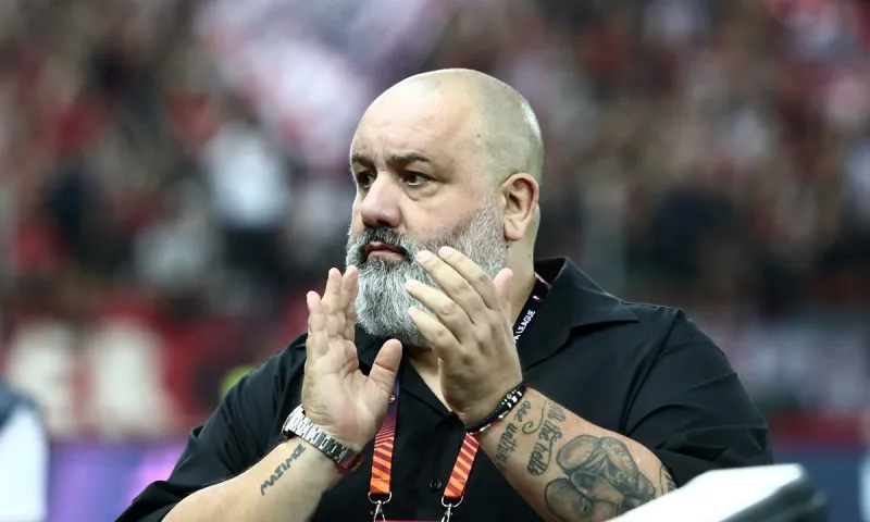 Κώστας Καραπαπάς: Ο Ολυμπιακός πήρε το πρωτάθλημα