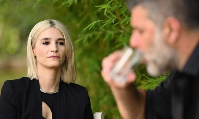 Σασμός επόμενα επεισόδια: Τέλος οι Αγγελάκηδες - Αυτό τους τσακίζει - Ερωτική συμμαχία Εύα - Ανδρέα