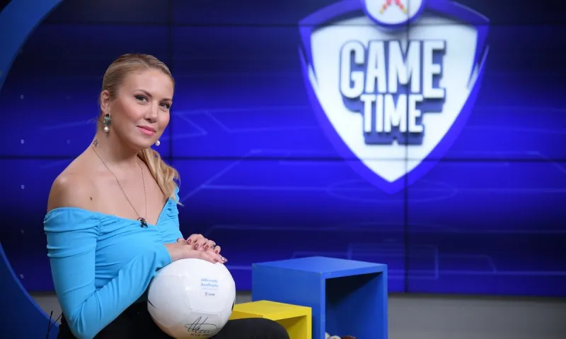 ΟΠΑΠ Game Time: H Φωτεινή Πετρογιάννη χορεύει στο ρυθμό των ντέρμπι