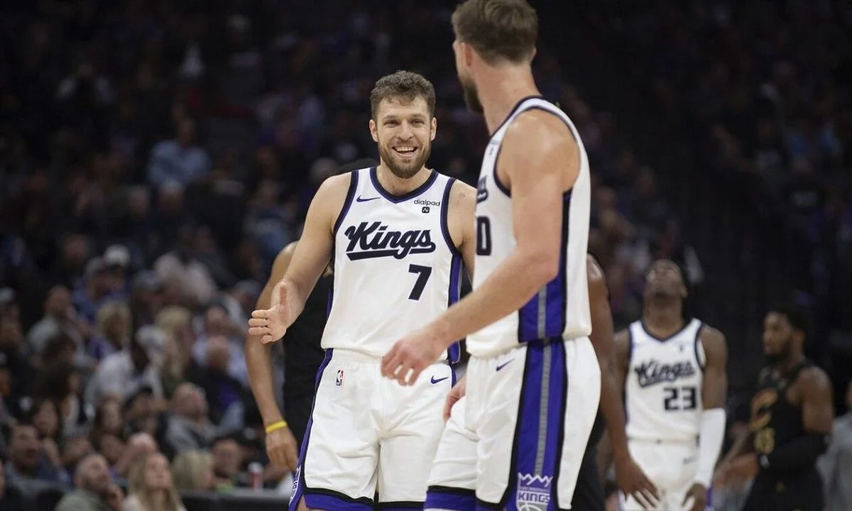 NBA Αποτελέσματα: Νίκη για τους Κινγκς με καλό Βεζένκοφ – Συνεχίζουν οι Σέλτικς με νίκες!