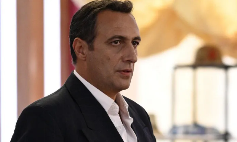 Ο παράδεισος των κυριών επόμενα επεισόδια: Ο Ρένος πυροβολεί τον Αποστόλη