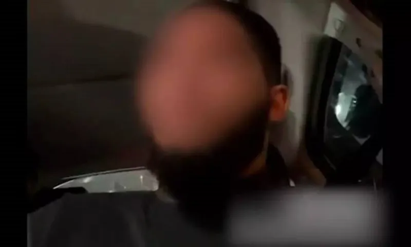 Σάλος με Ρομά που απειλεί στο TikTok ότι θα σκοτώνει αστυνομικούς και Έλληνες αν γίνει πόλεμος!