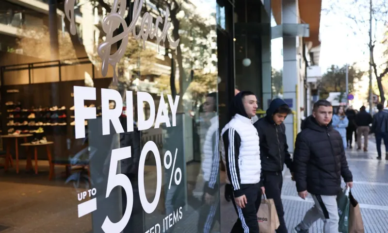 SOS για τις «προσφορές» της Black Friday - Τι να προσέξετε