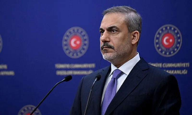 Χακάν Φιντάν: Φοβάται τα μελλοντικά ελληνικά F-35 με δυνατότητα μεταφοράς πυρηνικών και τους νέους πυραύλους των Rafale;