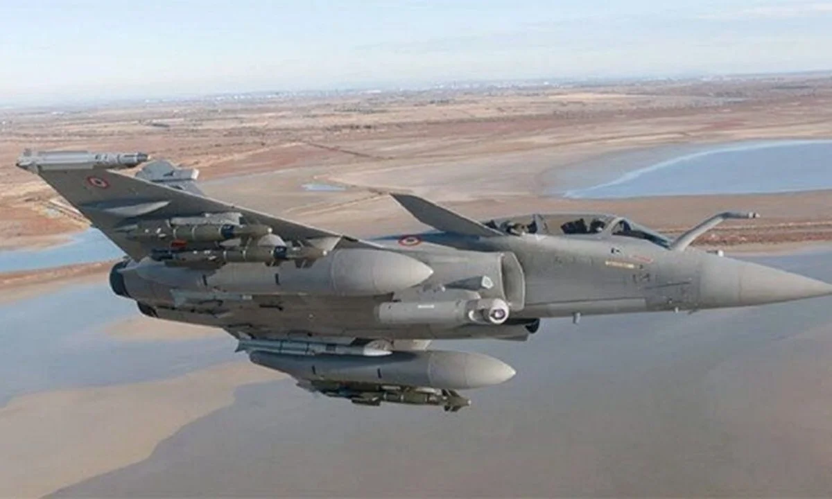 Rafale: Τρέλα για τα γαλλικά μαχητικά – Το Ουζμπεκιστάν θέλει 24 μετά τη Σερβία