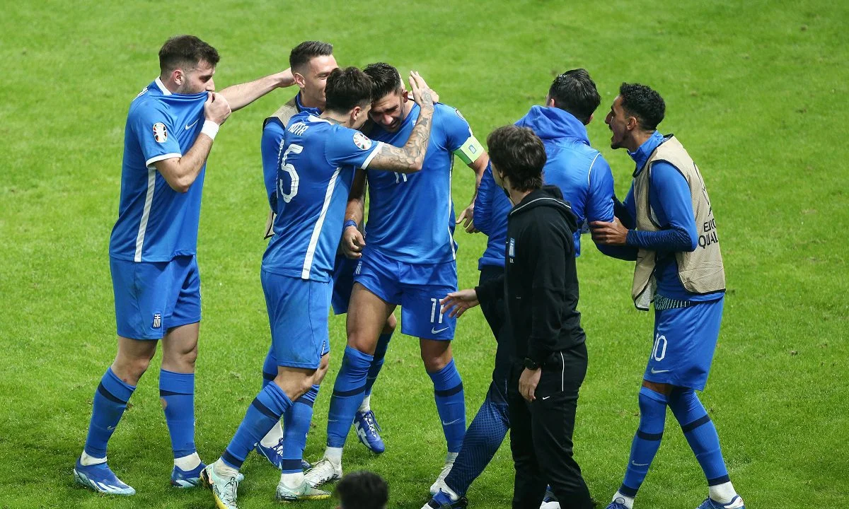 Εθνική Ελλάδας: Οι Γάλλοι γκρινιάζουν στη UEFA πως πέρασε η μπάλα τη γραμμή – Δε έλεγαν τίποτα όταν πήγαν Μουντιάλ με το χέρι του Ανρί!