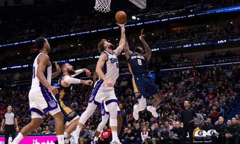 NBA Αποτελέσματα: Έμεινε χαμηλά ο Βεζένκοφ στην ήττα των Κινγκς - Ίρβινγκ και Ντόντσιτς «καθάρισαν» τους Λέικερς
