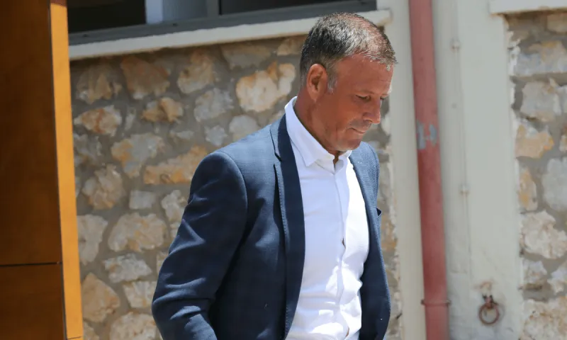 Κλάτενμπεργκ: Οι μπροστάρηδες για να τελειώσει από την Super League - Oι 9 που έγιναν 11 λίγο πριν φύγει η επιστολή!