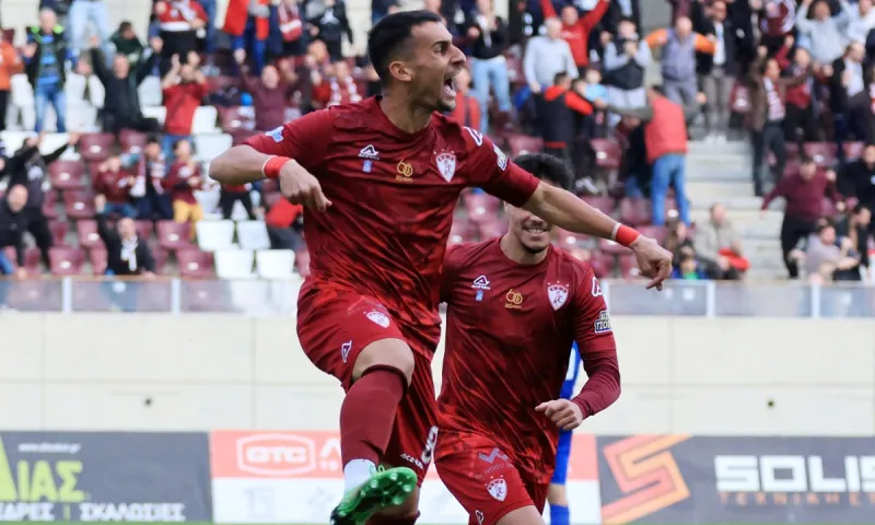 Super League 2: Η μεγάλη μάχη Λεβαδειακού-ΑΕΛ και ο κακός χαμός στον Νότο