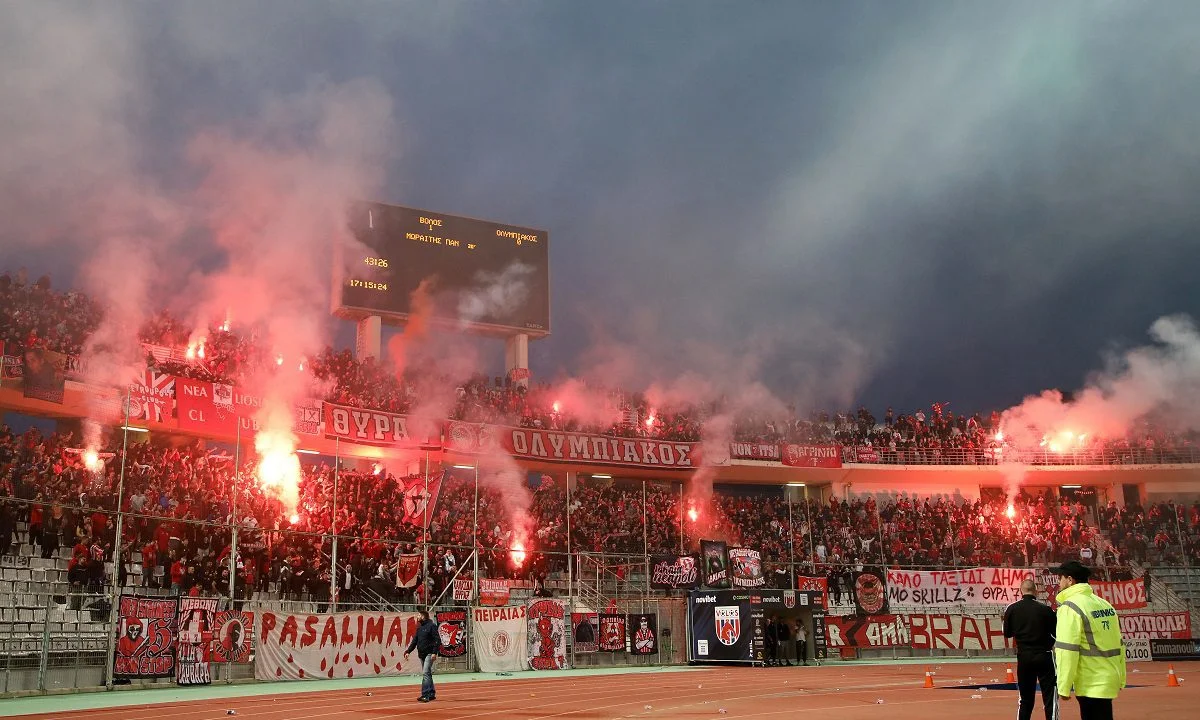 Κράζει ο κόσμος! Αυτός δεν είναι Ολυμπιακός!