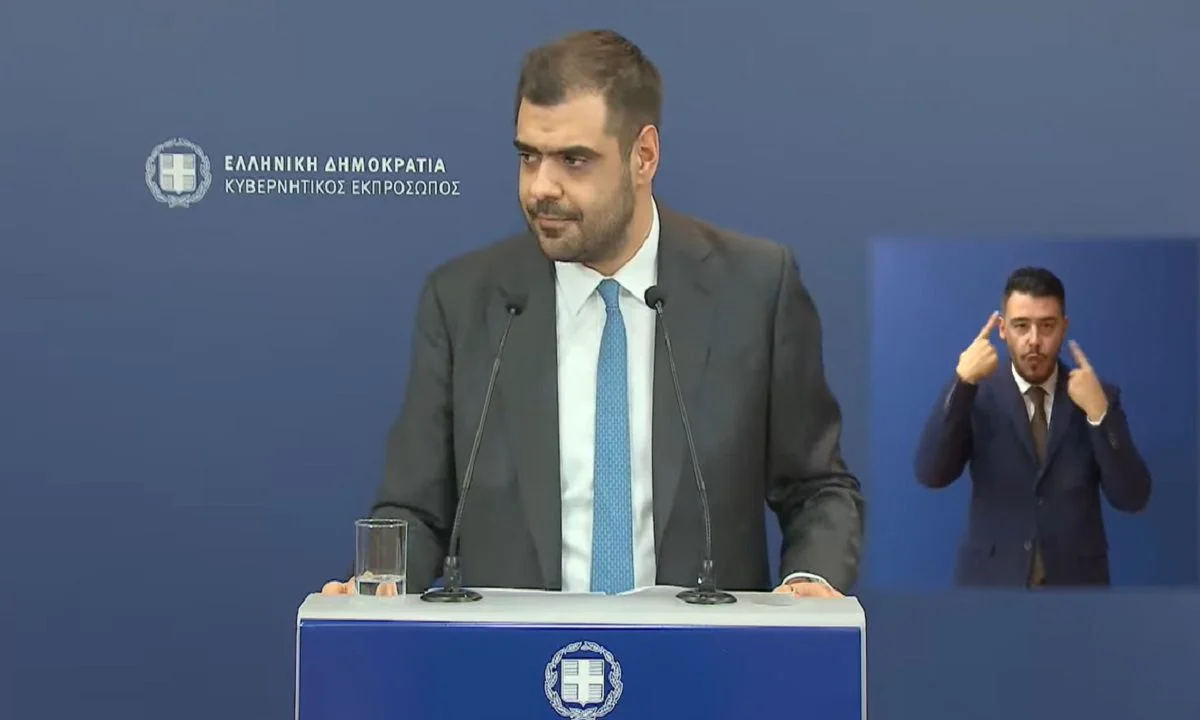 Ο Μαρινάκης άδειασε τον... Μαρινάκη