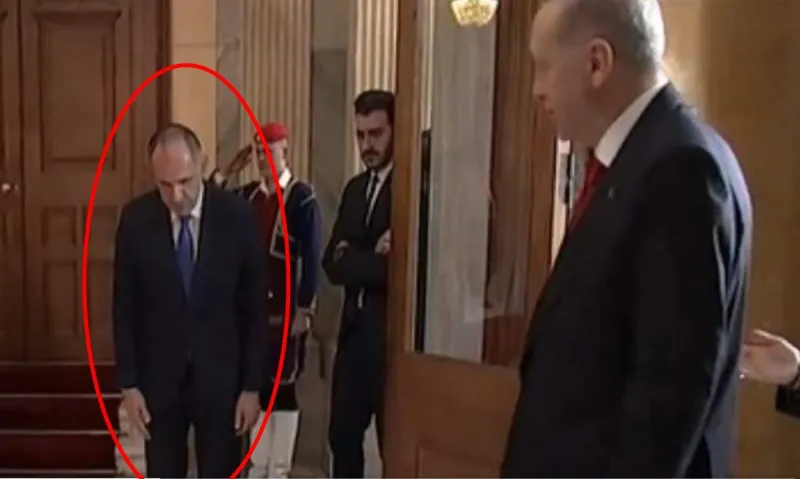 Γιώργος Γεραπετρίτης: 2 αιώνες μετά το ’21, φτάσαμε να έχουμε «Χατζηαβάτες» υπουργούς που υποκλίνονται στον «Εφέντη» - Κατάντια!