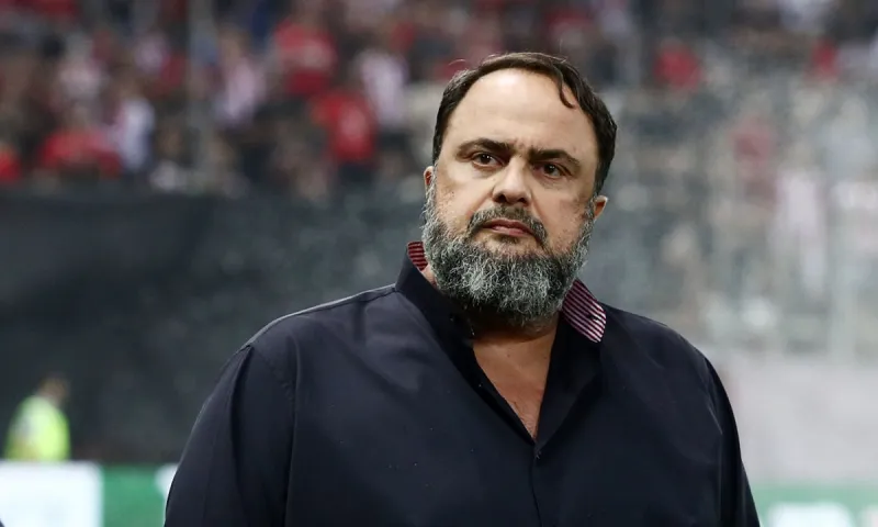 Ο Βαγγέλης Μαρινάκης «τρελάθηκε» και παίρνει κεφάλια!