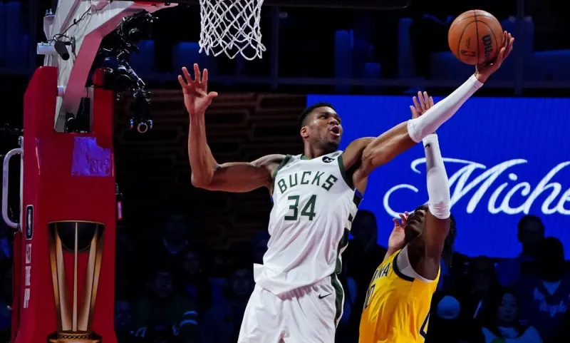 NBA Αποτελέσματα: Συγκλονιστικός αλλά μόνος ο Γιάννης Αντετοκούνμπο απέναντι στους Πέισερς - Στον τελικό του In Season Tournament οι Λέικερς