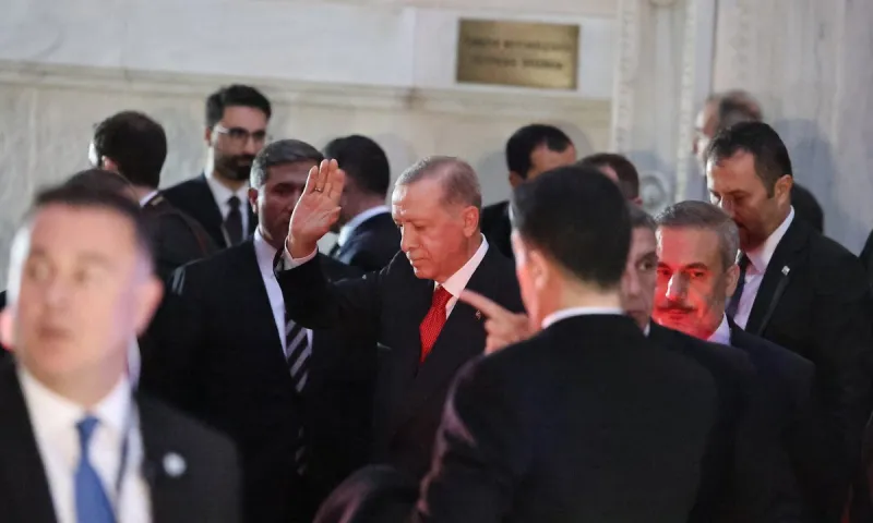 Τα άκουσε ο Ερντογάν για την επίσκεψη στην Ελλάδα - «Έλεγε θα πάει μια νύχτα ξαφνικά, τώρα πήγε μέρα»