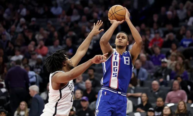 NBA Αποτελέσματα: Νίκη με μέτριο Βεζένκοφ οι Κινγκς!