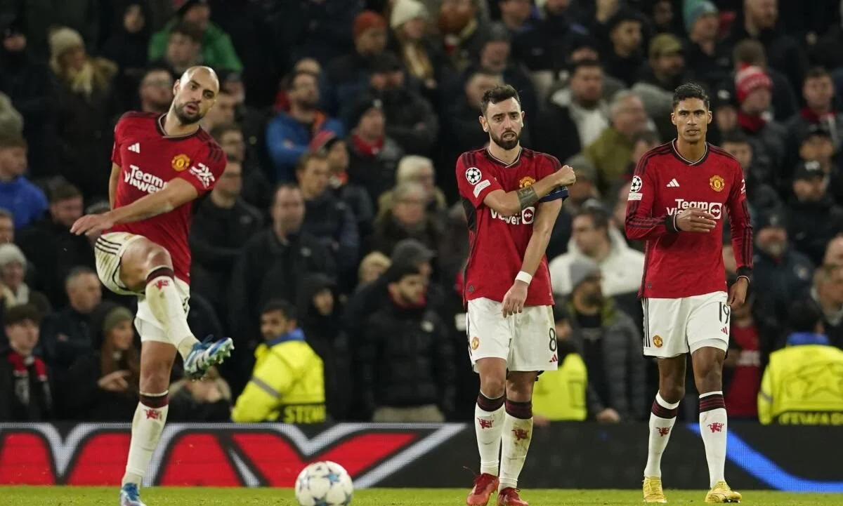 Η δράση στο Champions League επέστρεψε με τον καλύτερο τρόπο αφού την Τρίτη (12/12) σημειώθηκαν εκπλήξεις και πολλά γκολ.