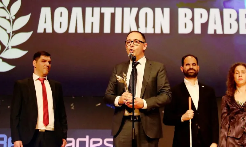 Ο ΠΣΑΤ βράβευσε τον Ολυμπιακό για την ιδέα του Νίκου Γαβαλά