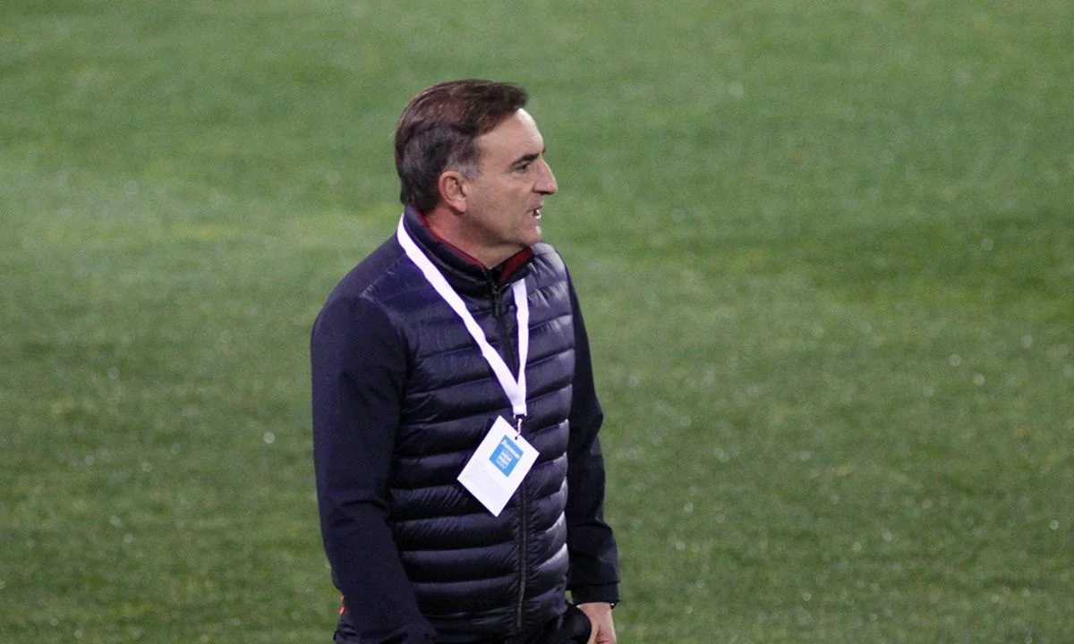 Μήπως ο Κάρλος Καρβαλιάλ αντί του Μπρνιτς στο βασικό σχήμα του Ολυμπιακού έπρεπε να δώσει χρόνο στον πιο έμπειρο Μάριο Βρουσάι;