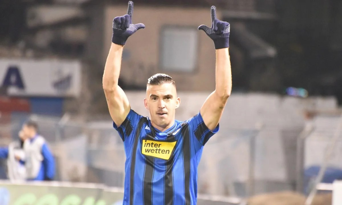 Stoiximan Super League νέα (2/1): Μεταγραφικός οργασμός στον Πανσερραϊκό - Πήρε παίκτη η Κηφισιά και το ξεκόβει για Καρλίτος η Λαμία