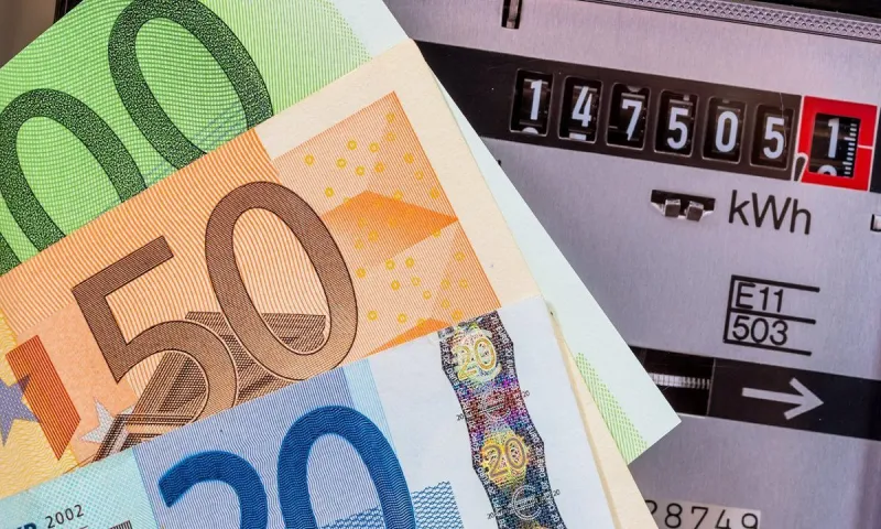 Ηλεκτρικό ρεύμα: Αυτές είναι οι τελικές τιμές στα χρωματιστά τιμολόγια!