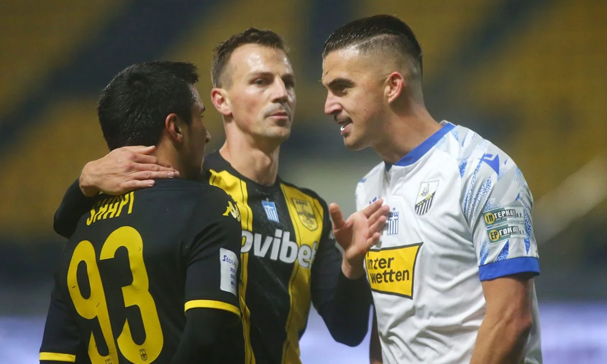 Stoiximan Super League νέα (4/1): Η ελληνική ομάδα που «παίζει» για τον Καρλίτος - Προβληματίζει έντονα ο Μελ και πήρε παίκτη ο Αστέρας Τρίπολης