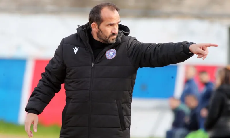 Super League 2: Από ήττα σε ήττα ο Φάνης Γκέκας - Ποιος προπονητής είναι στην πόρτα της εξόδου