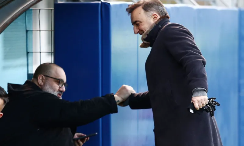 Aποκλειστικό: Γι' αυτά διαμαρτυρήθηκε ο Ολυμπιακός στα αποδυτήρια - Τι είπαν στον Μανούχο!