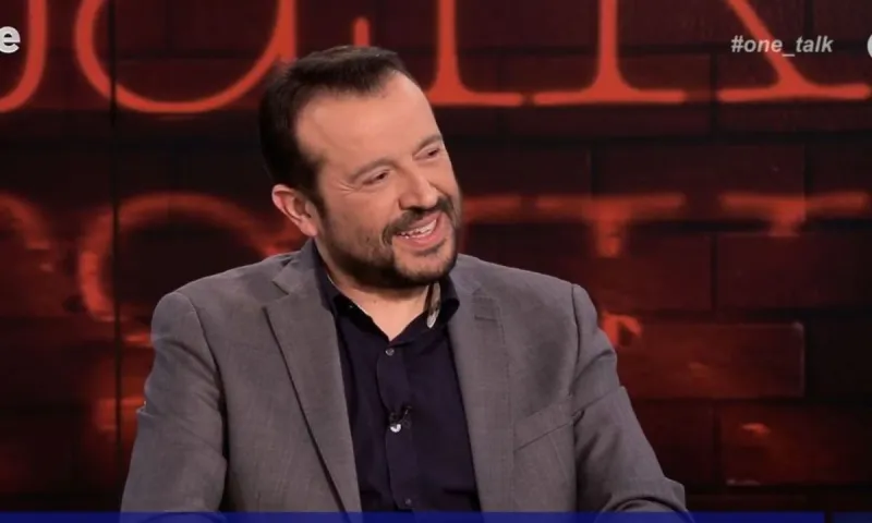 Ο follower Νίκος Παππάς του ΣΥΡΙΖΑ, η ΝΙΚΗ με τους εξαιρετικούς ακροατές και το Sportime με τους φανατικούς αναγνώστες!