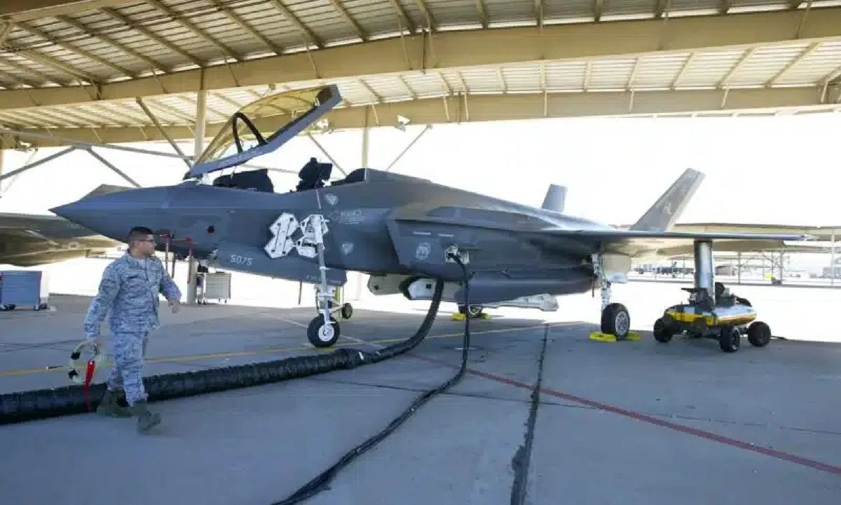 Τι συμβαίνει με τα F-35 και σταμάτησαν οι παραδόσεις τους μέχρι το φθινόπωρο του 2024.Ενώ το 2023 φαινόταν σαν μία καλή χρονιά...