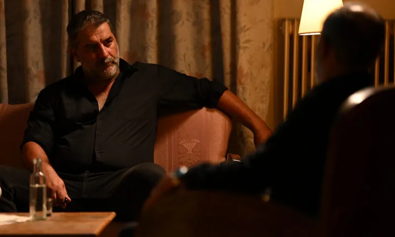 Σασμός επόμενα επεισόδια: Ένας πυροβολισμός ανατρέπει τα πάντα