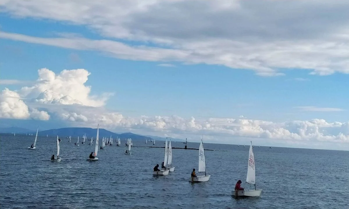 Περιφερειακό πρωτάθλημα Ευβοϊκού: Οι καιρικές συνθήκες δεν βοήθησαν ιδιαίτερα για τη διεξαγωγή στις κατηγορίες Οπτιμιστ και ILCA 4